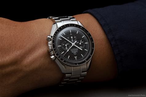 omega speedmaster professional moonwatch hesalite|omega moonwatch sapphire vs hesalite.